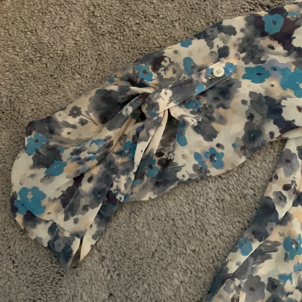 Blouse - Picture 4 of 4